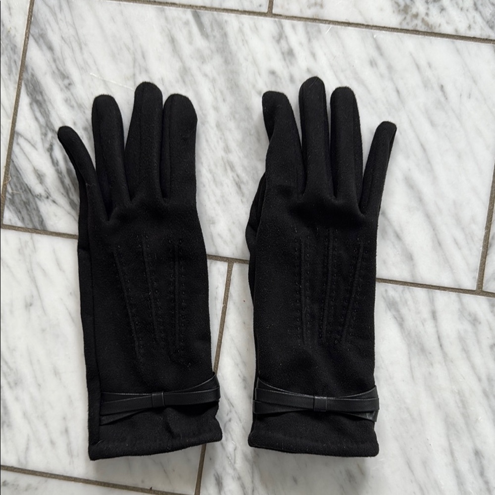 Reitmans Scuba Tech Gloves, Size Small/Medium